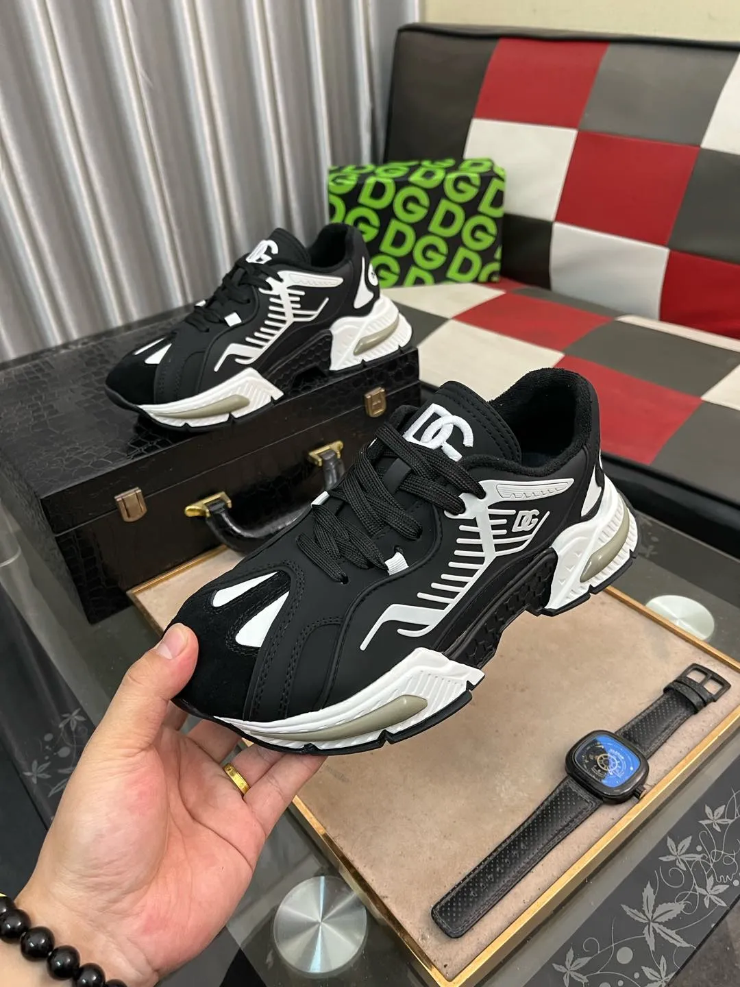 Men's men's shoes💰560⌚️⌚️DG "Dolce & Gabbana" low-top casual shoes Regular size: 35-46 Product material: Upper imported cowhide stitching fabric, breathable lining, original outsole
